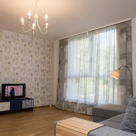 公寓 Hiiu Apartement